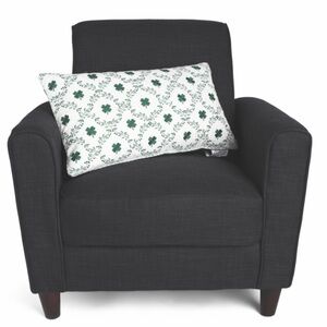 ENVOGUE 14x24 Saint Patty's Day Tile Trellis Pillow